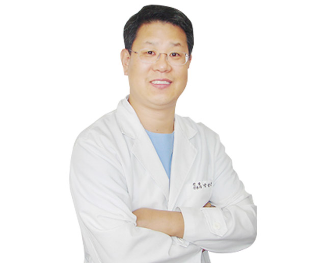 樸三坤（值班醫(yī)生）